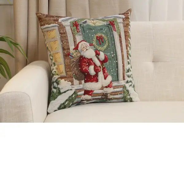 Chris Door Cushion Cover | Close Up 1