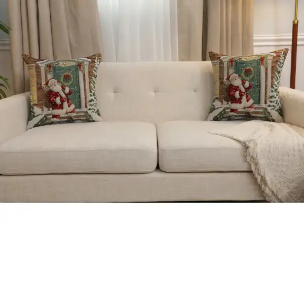 Chris Door Cushion Cover | Close Up 5