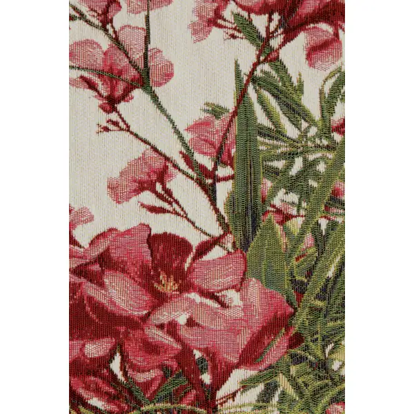 Laurels Decorative Table Mat | Close Up 5