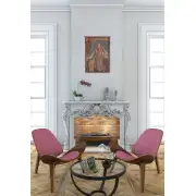 Dame au Chien I French Wall Tapestry | Life Style 1