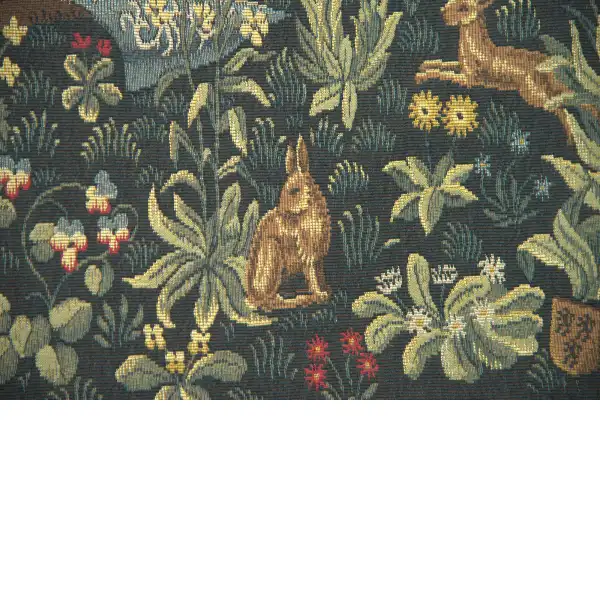 Les Chevaliers de la Table Ronde French Tapestry | Close Up 2