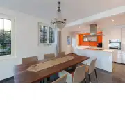 French Floral Roses Decorative Table Mat | Life Style 1