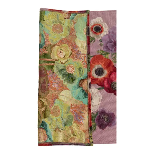 Anemones Pink Decorative Table Mat | Close Up 5