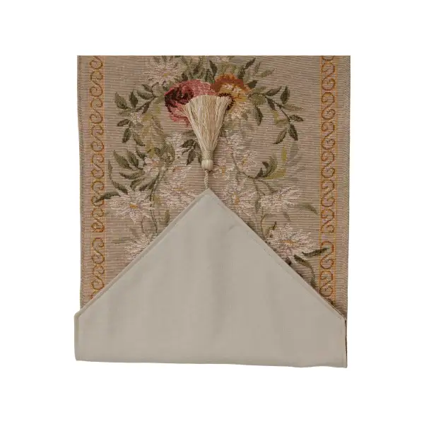 Aubusson Light I Small Decorative Table Mat | Close Up 4