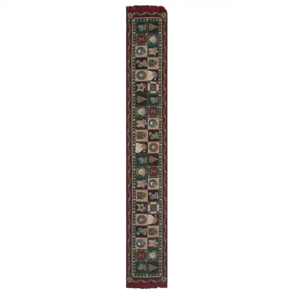 Heartland  Holiday I Tapestry Table Runner