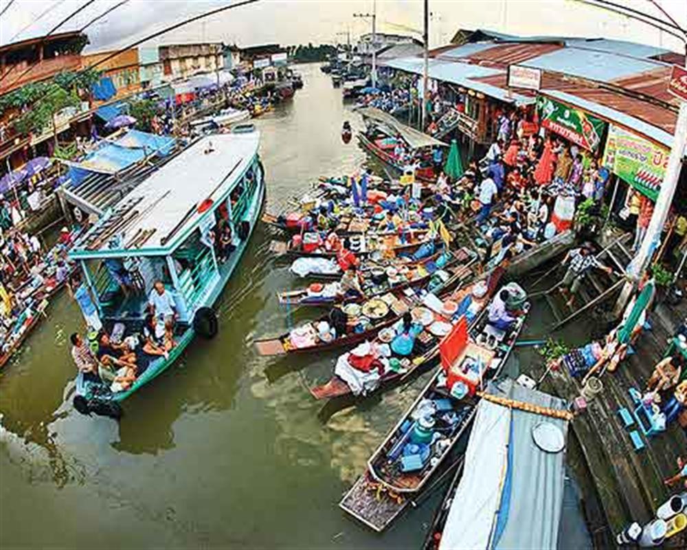 Amphawa Floating Market Tour
