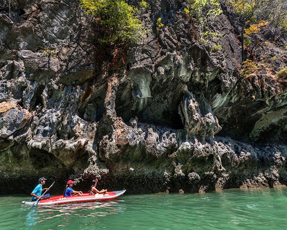 James Bond Island and Sea Cave Canoe from Khaolak