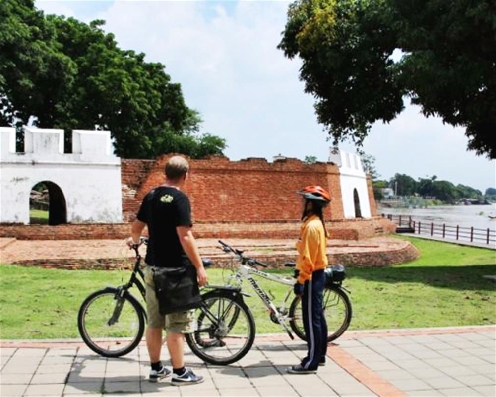Ayutthaya Highlights Cycling Tour