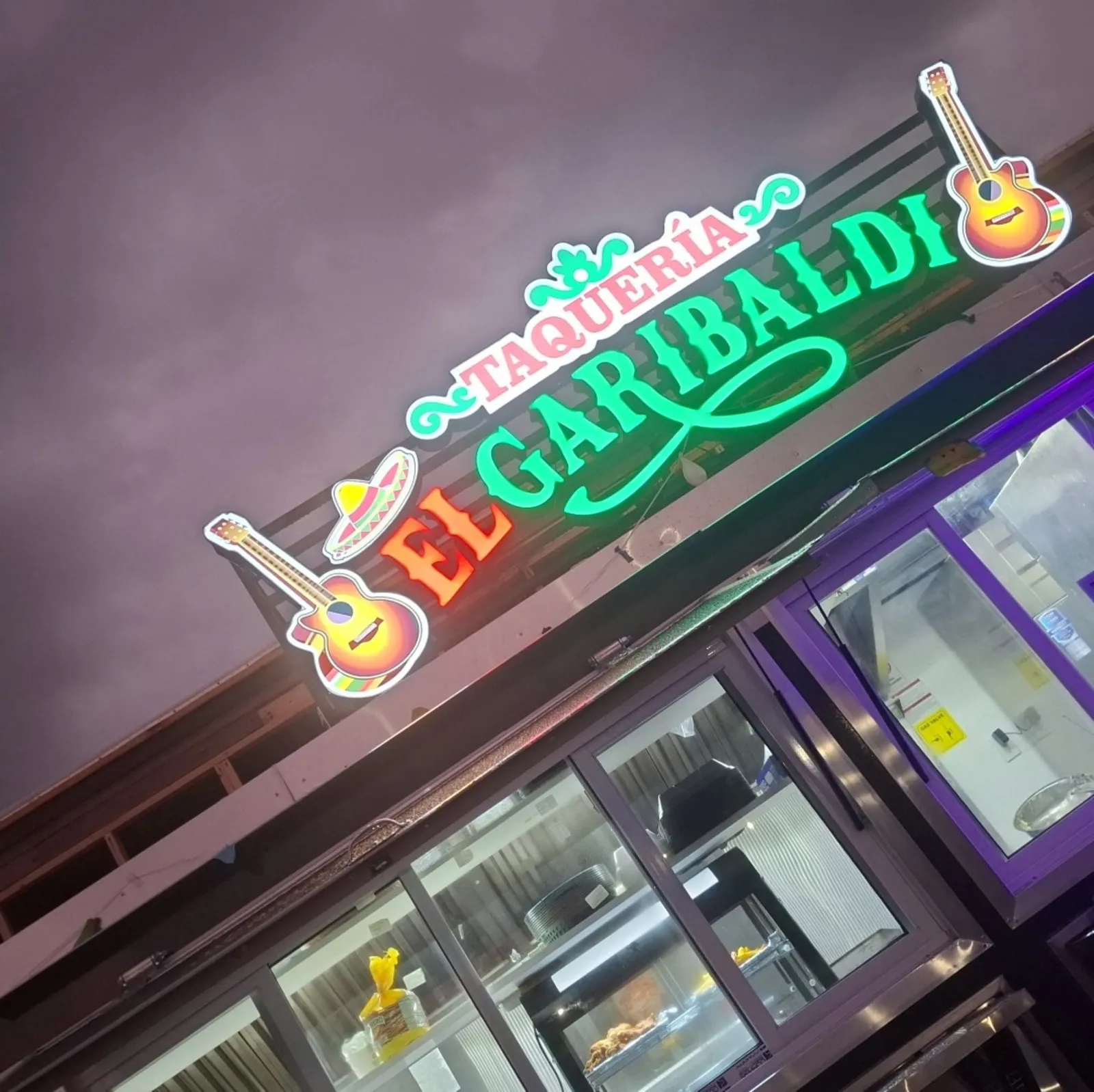 Taqueria El Garibaldi Mexican food truck in Chattanooga, TN