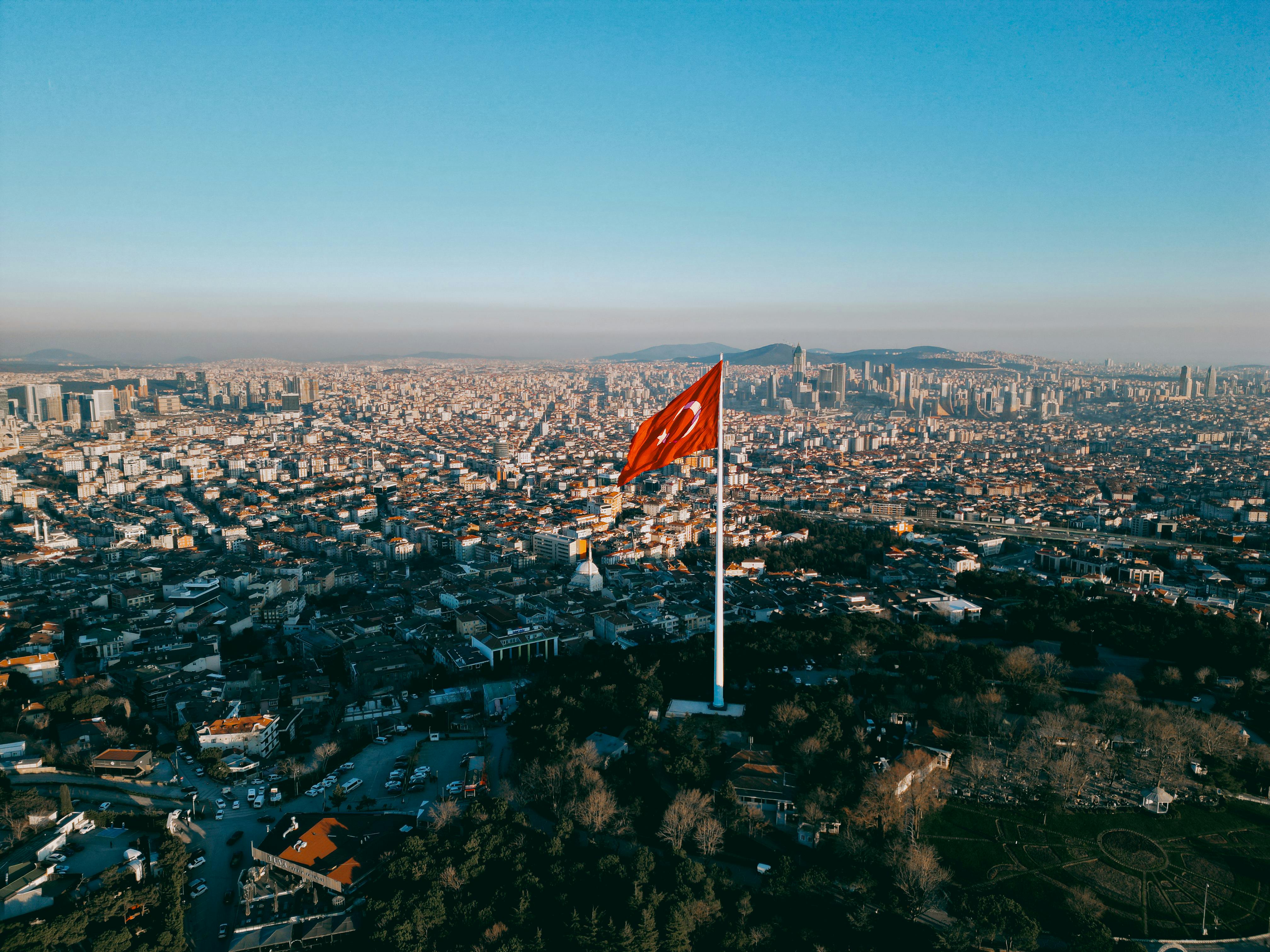 free-photo-of-turkish-flag-in-ankara.jpeg