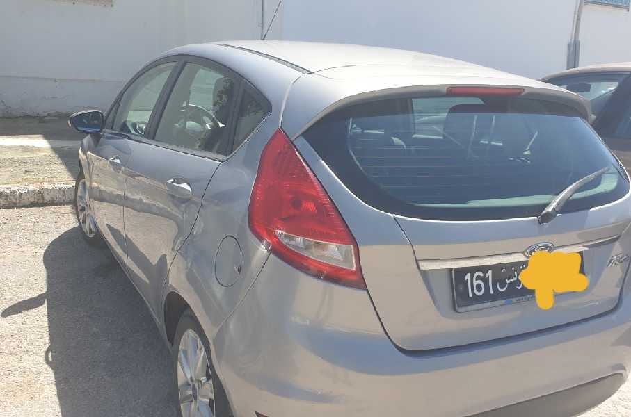 Ford Fiesta Titanium Tayara