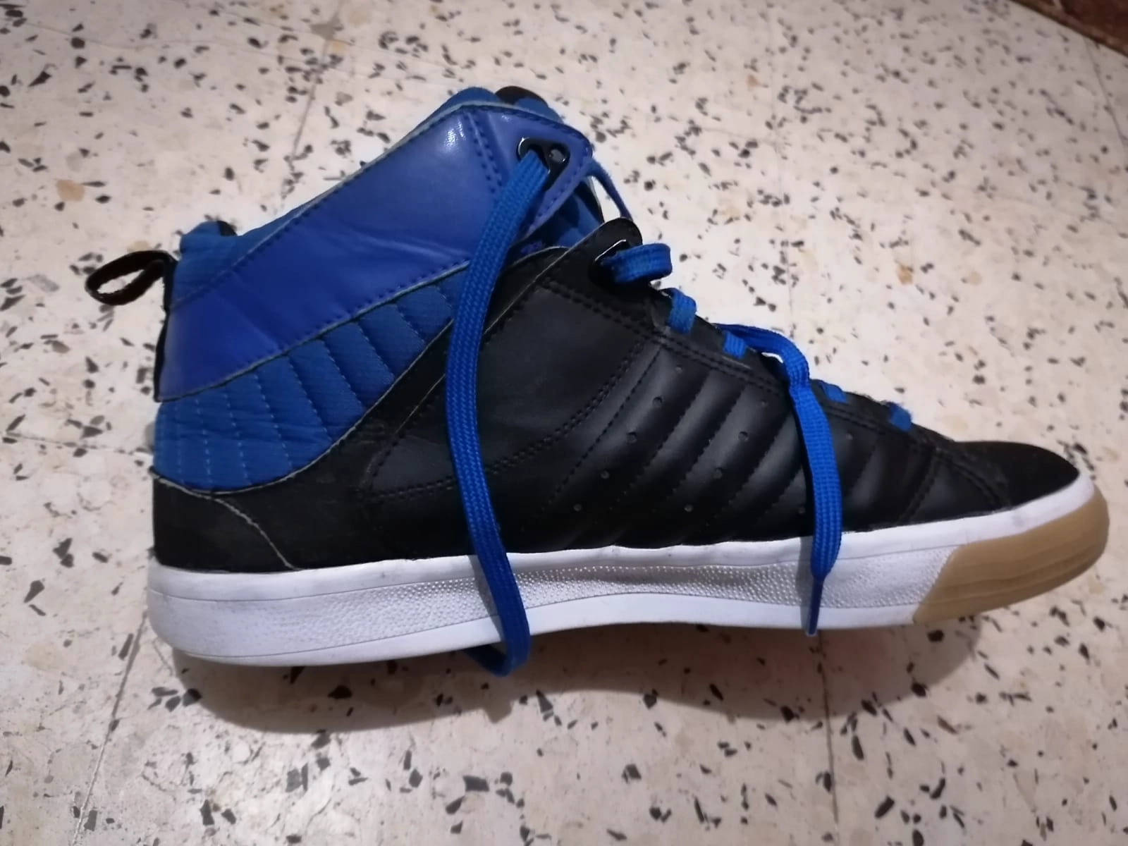 adidas freemont navy blue