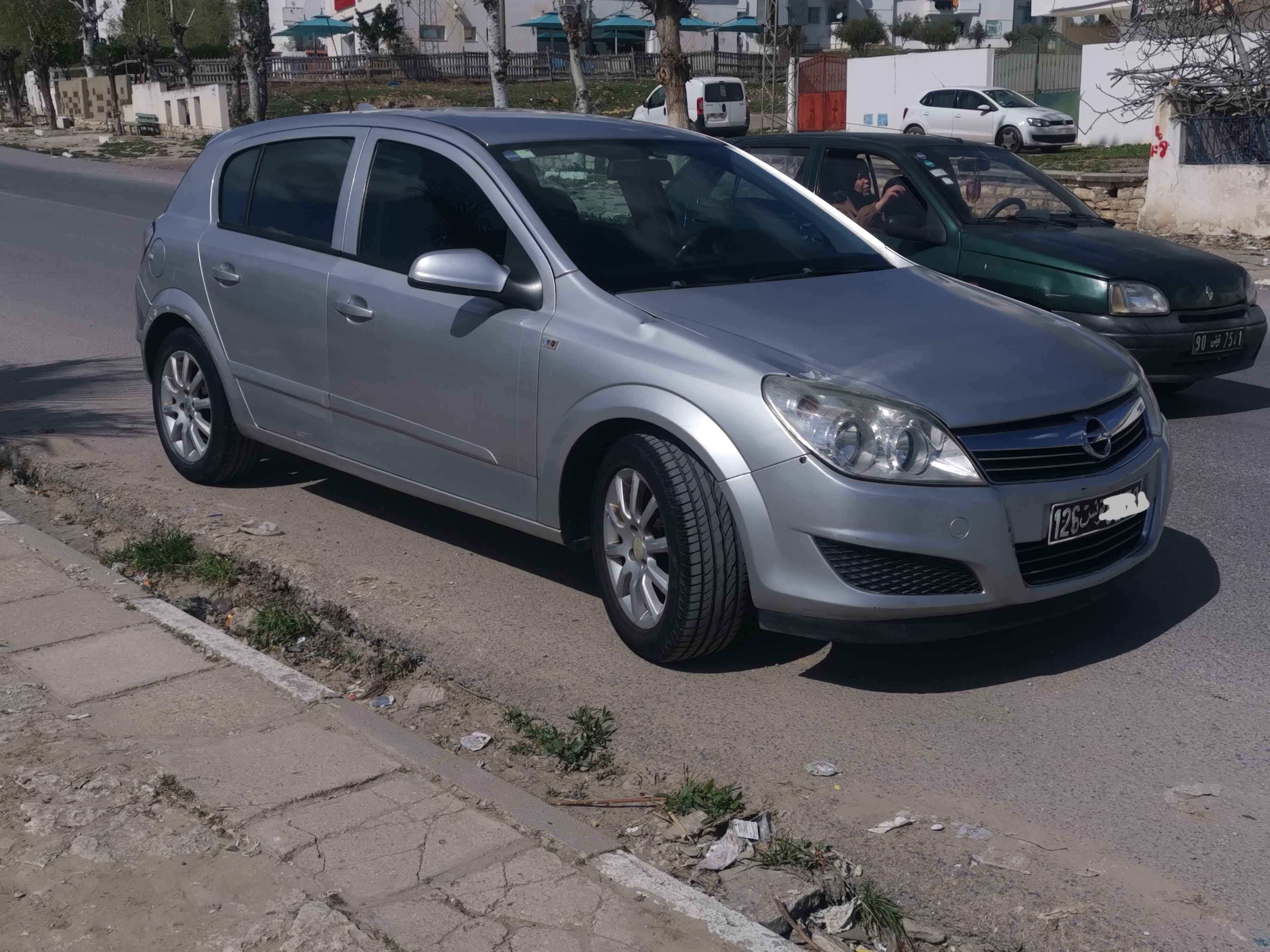 Opel Astra H 5ch A El Kef 9annas Tn Moteur De Recherche Des Petites Annonces