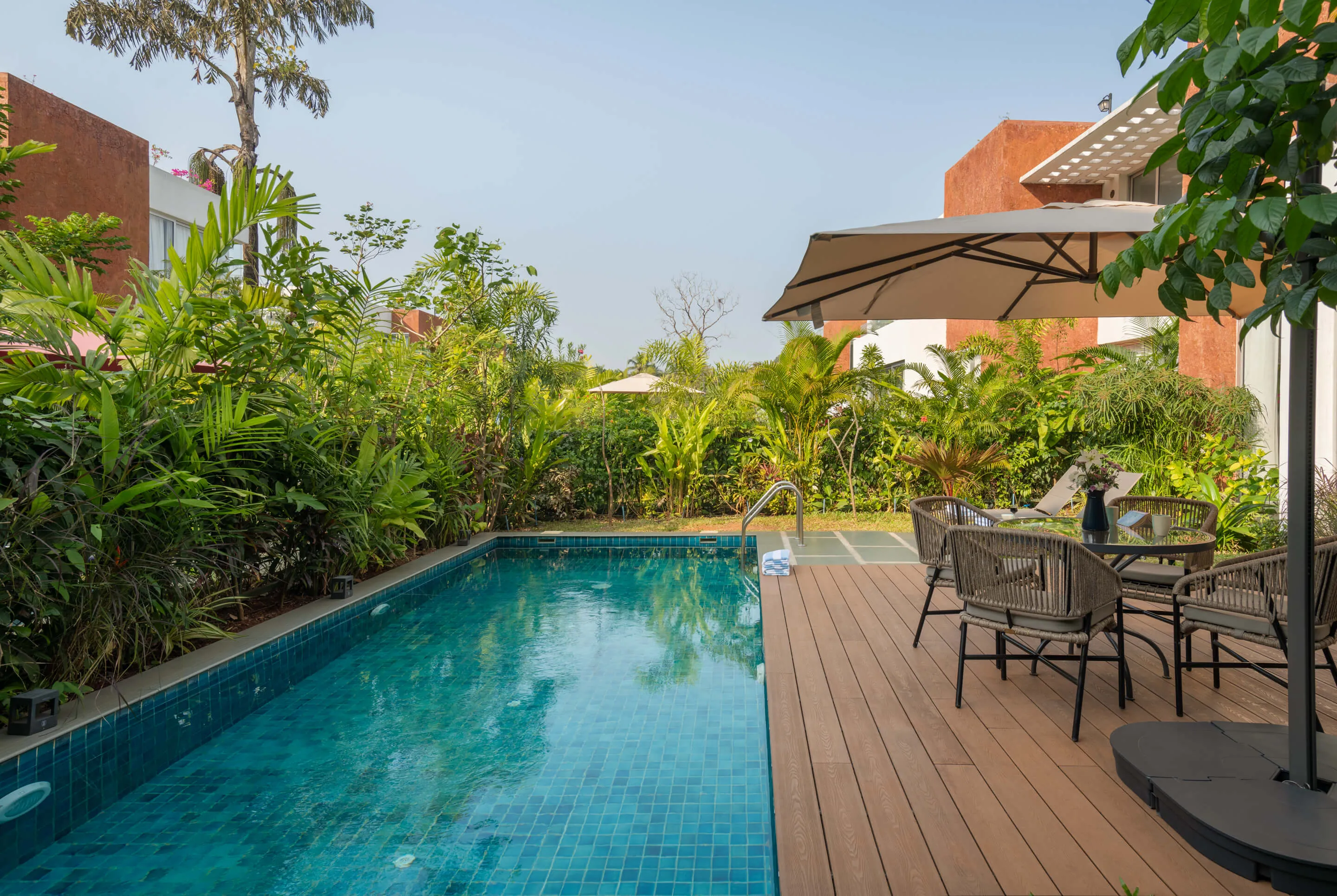 Private pool