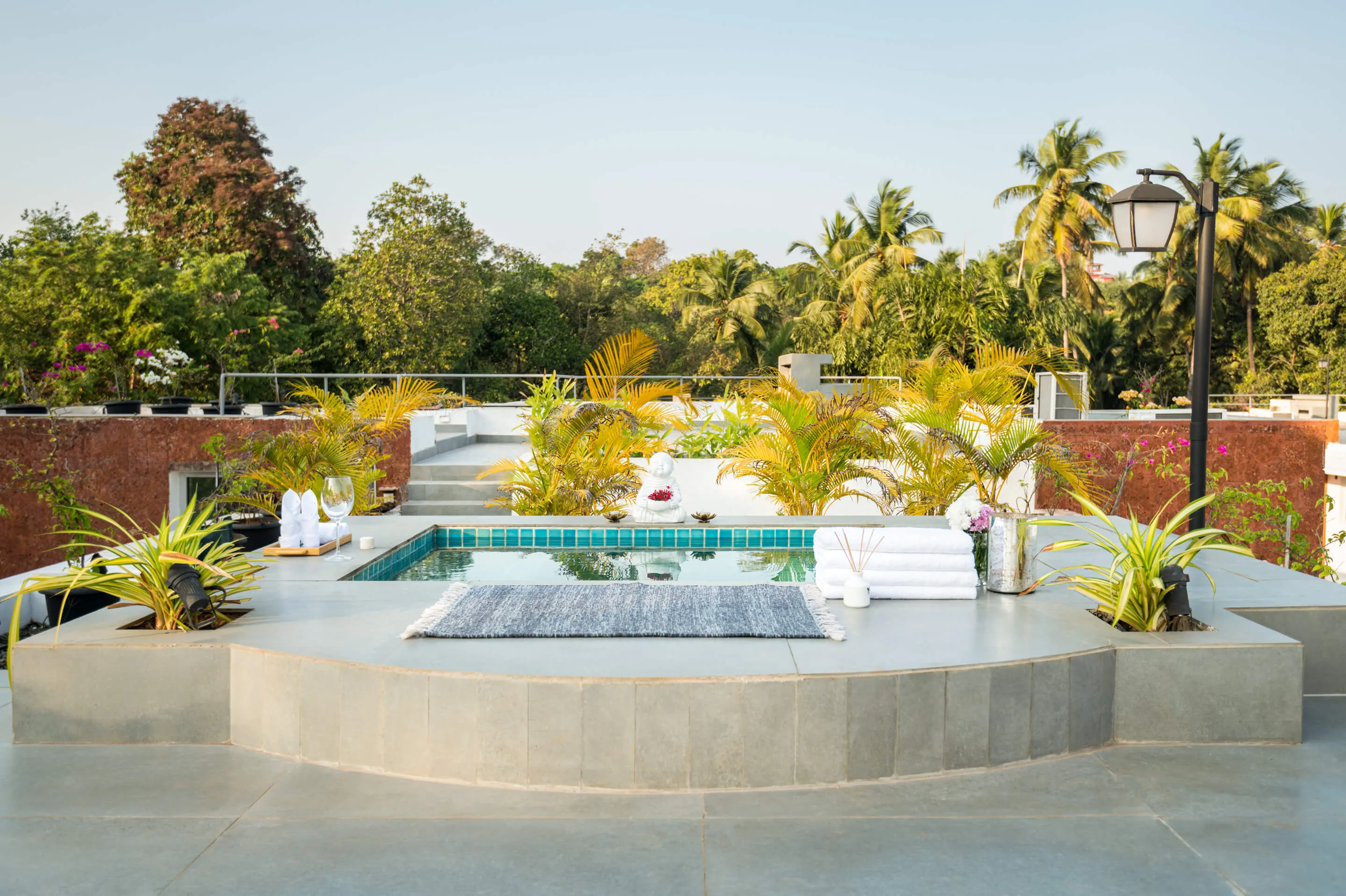 Rooftop plunge pool
