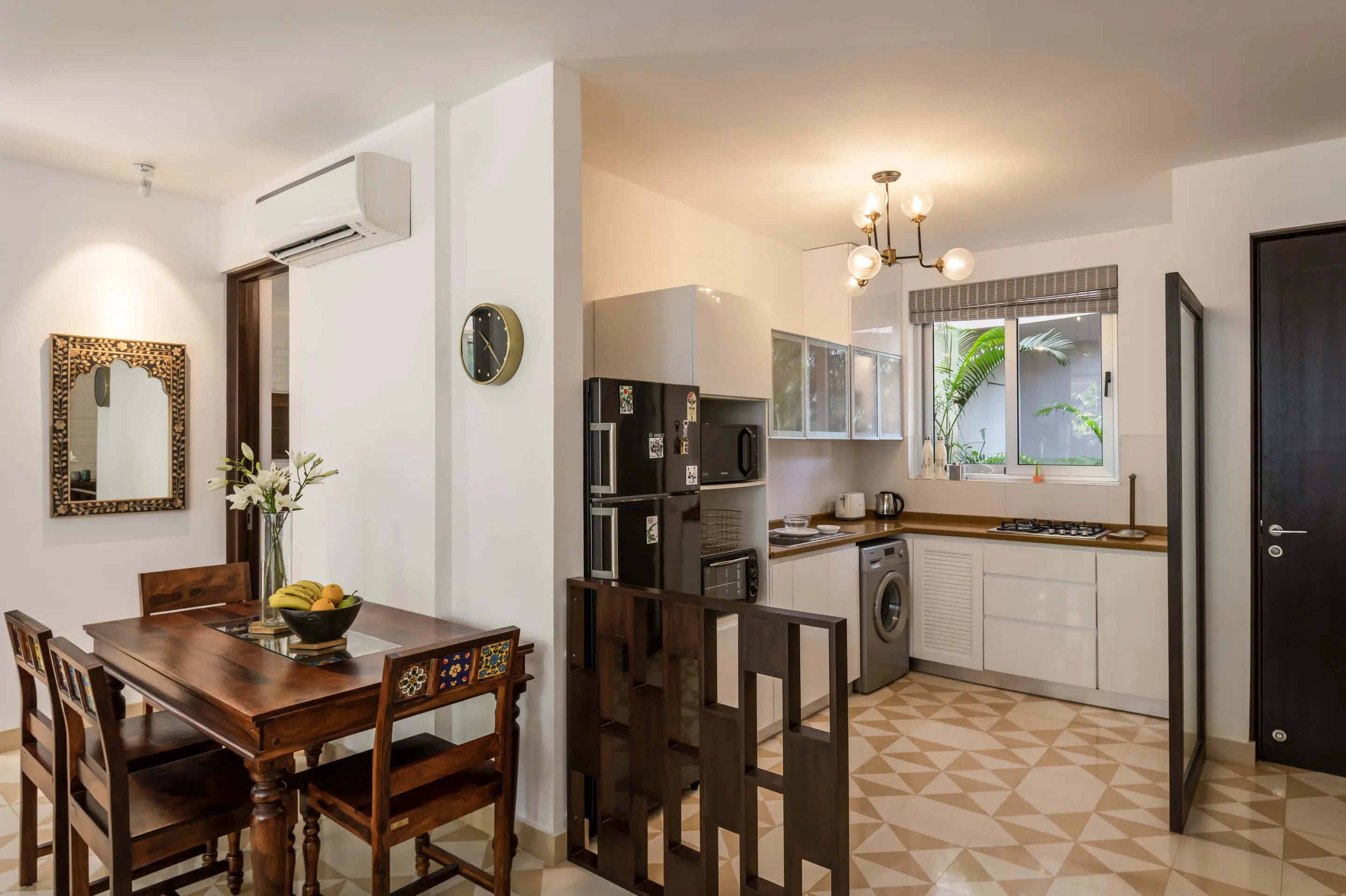 Fully equipped kitchen