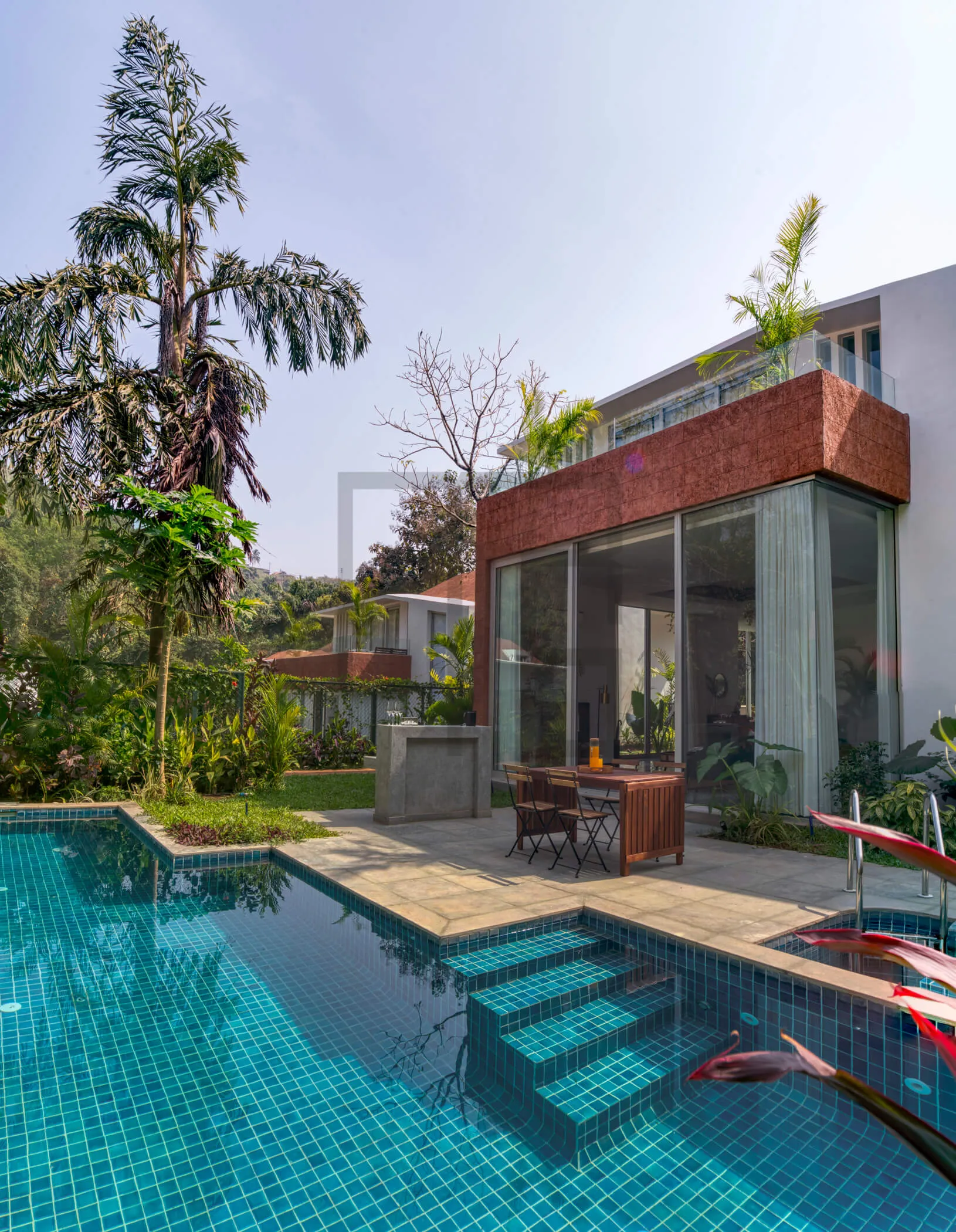 Private pool