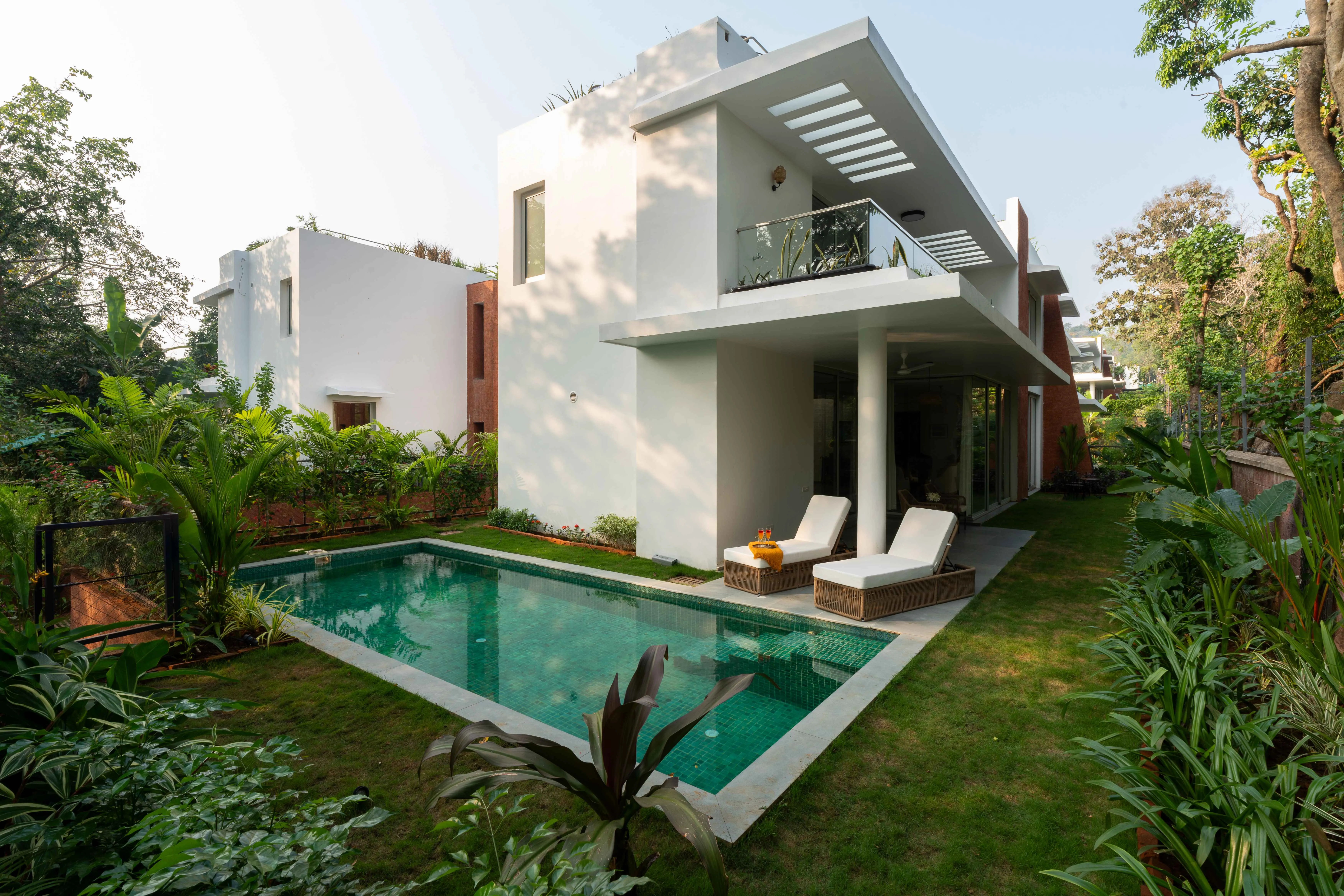Private pool