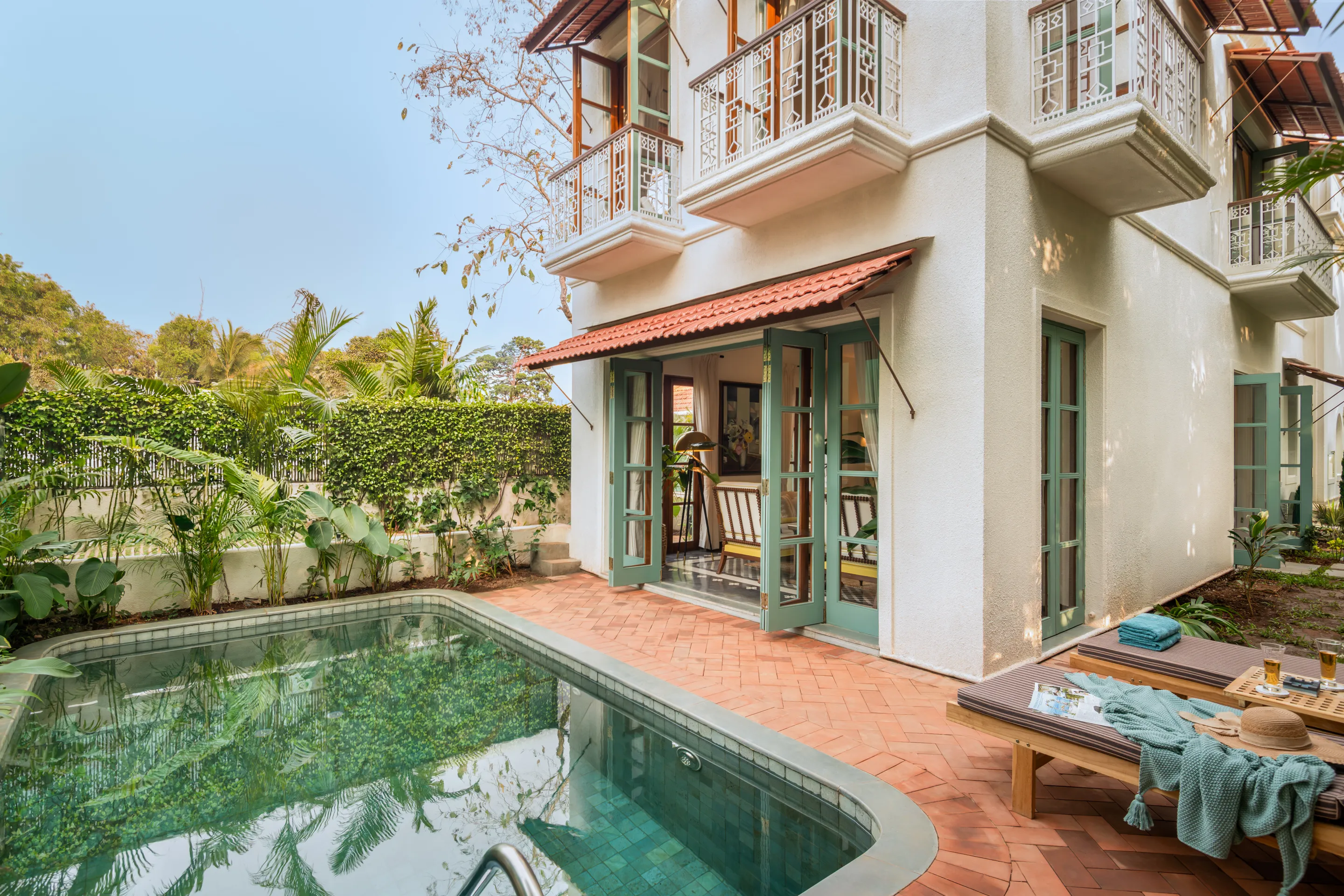 Private pool