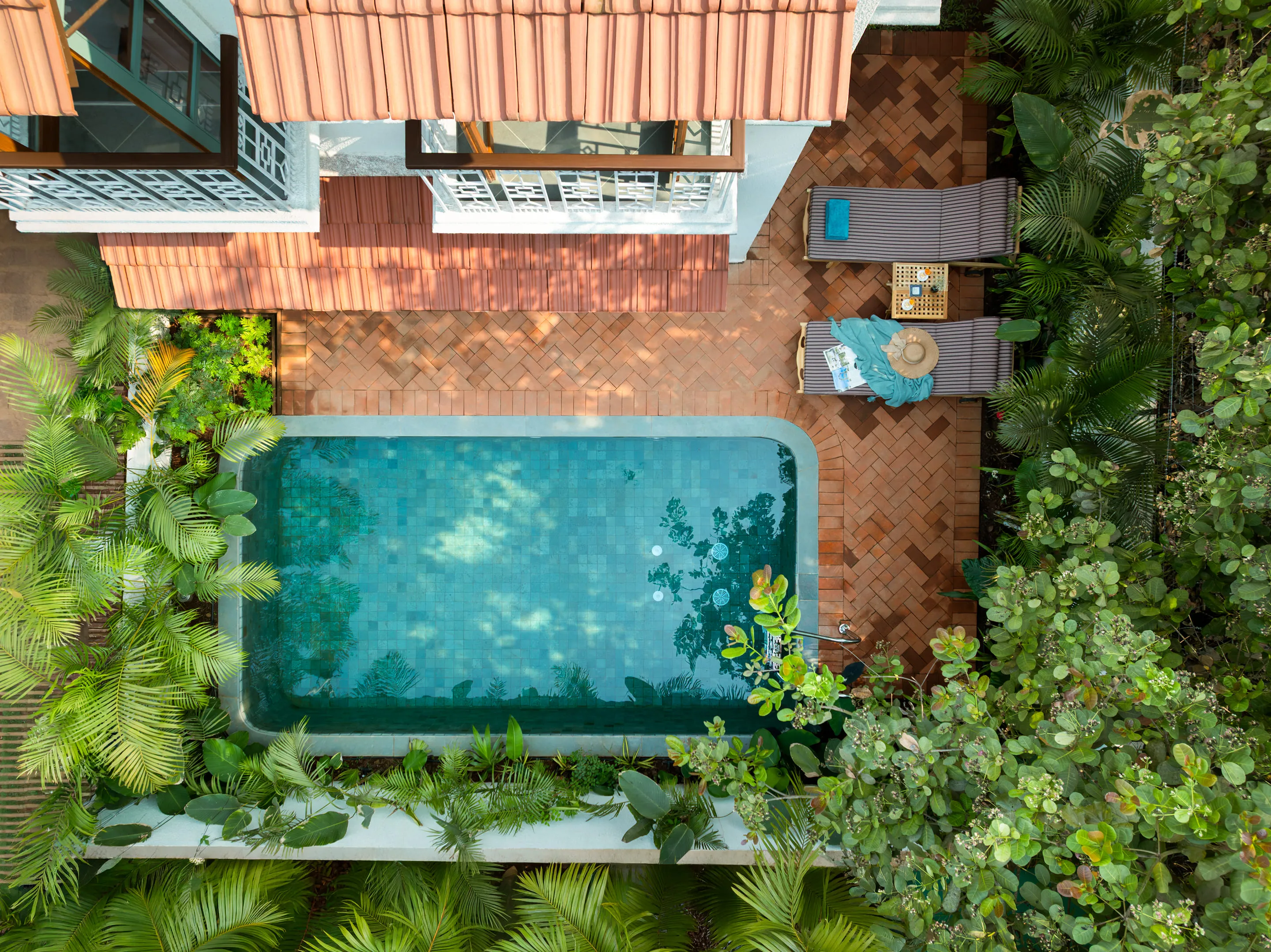 Private pool