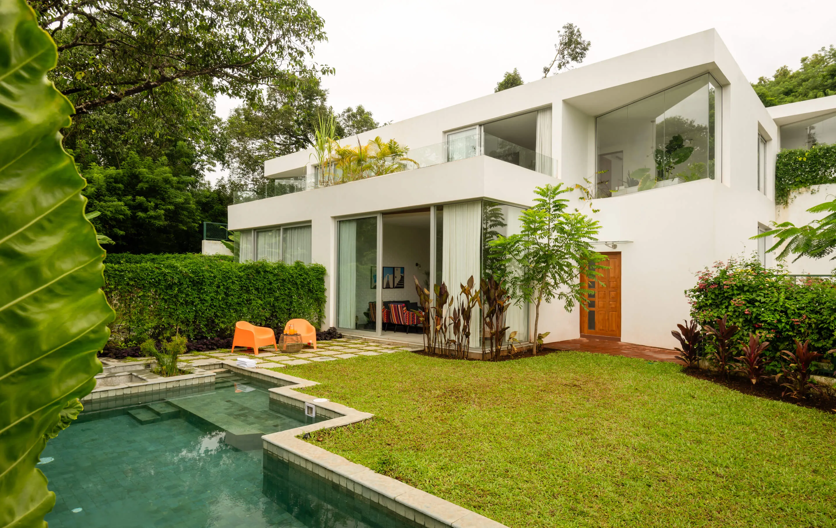 Private pool