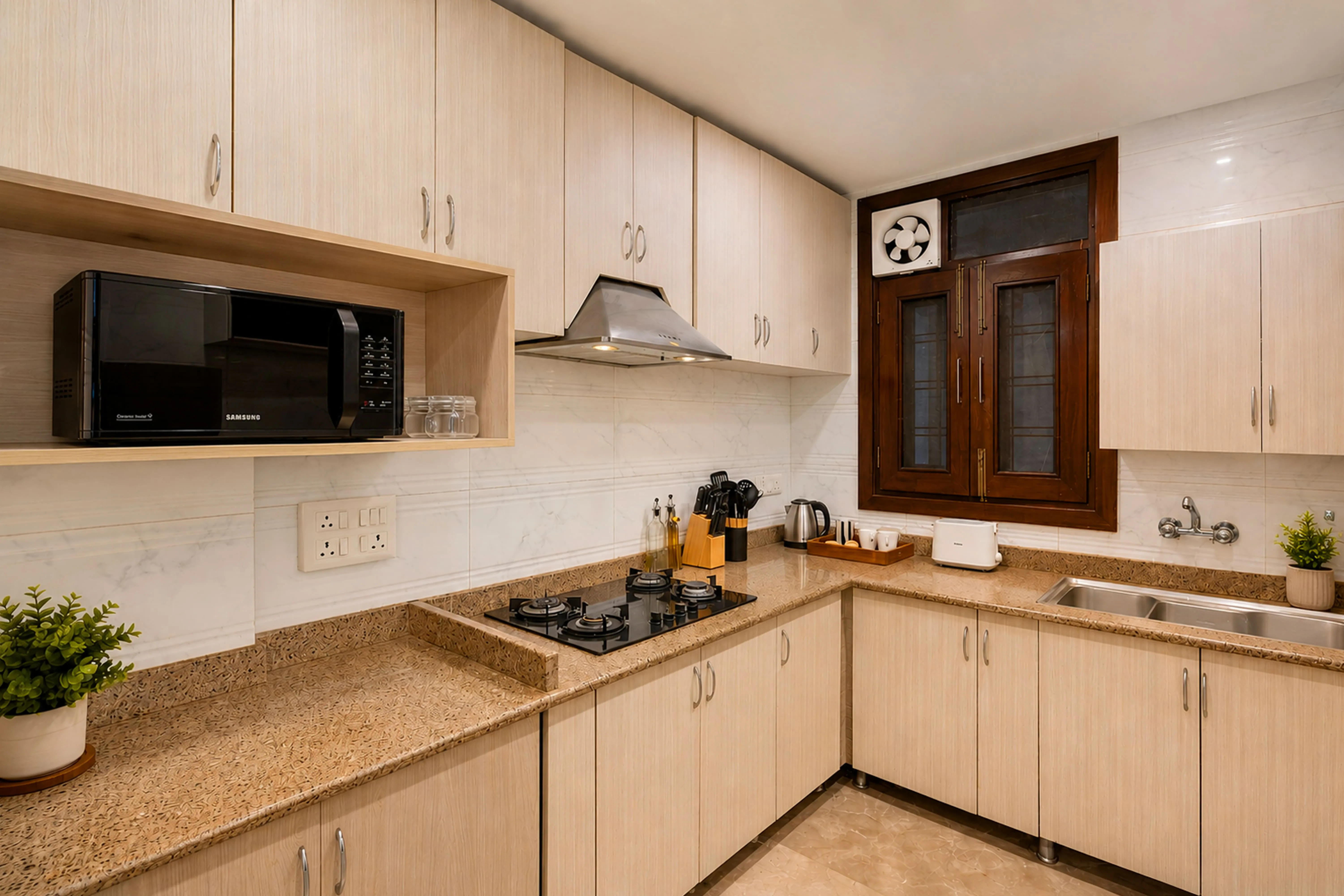 Fully equipped kitchen