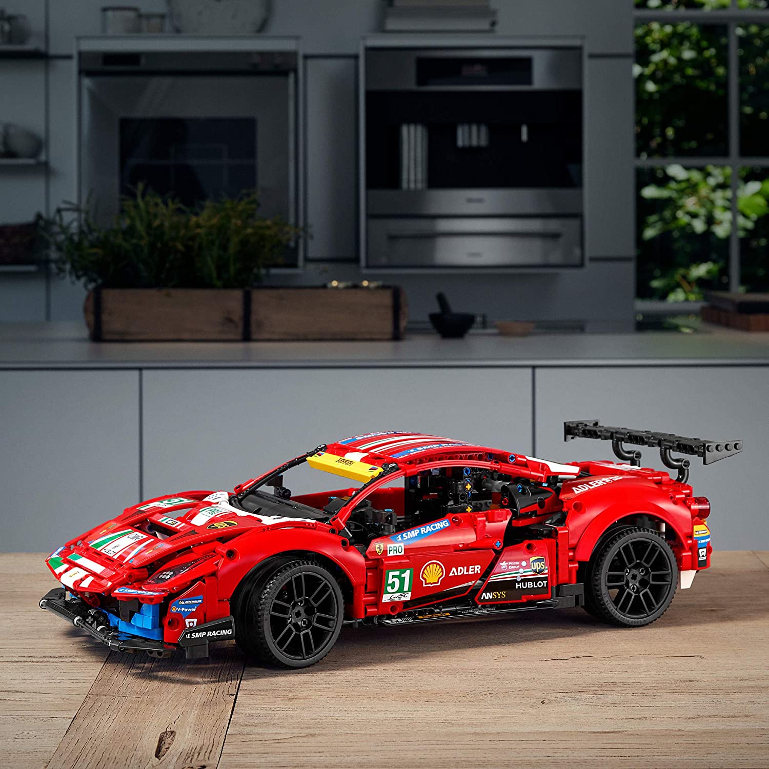 LEGO Technic Ferrari 488 GTE “AF Corse #51” 42125 - LEGO, LEGO Technic