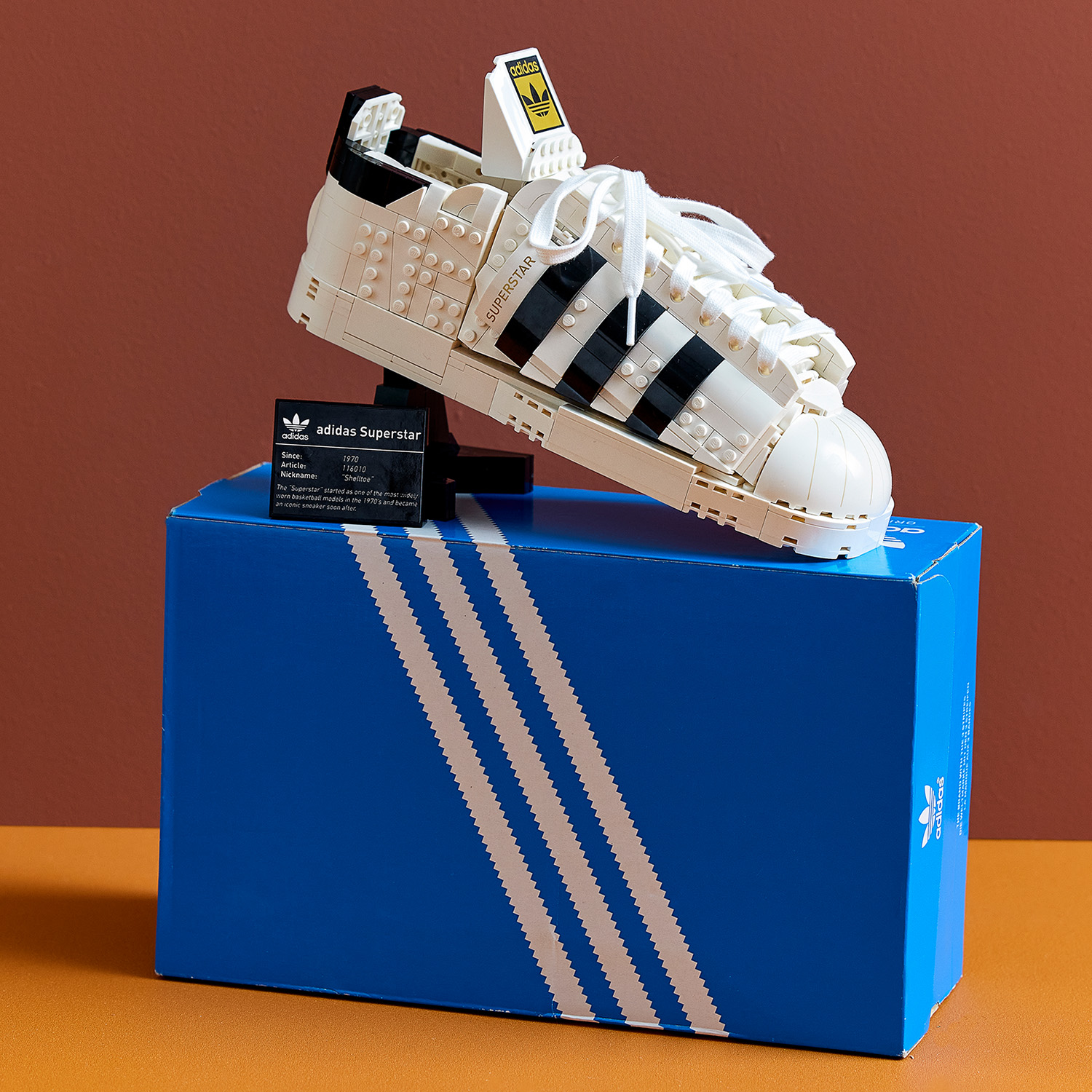 LEGO Adidas Originals Superstar 10282 - LEGO