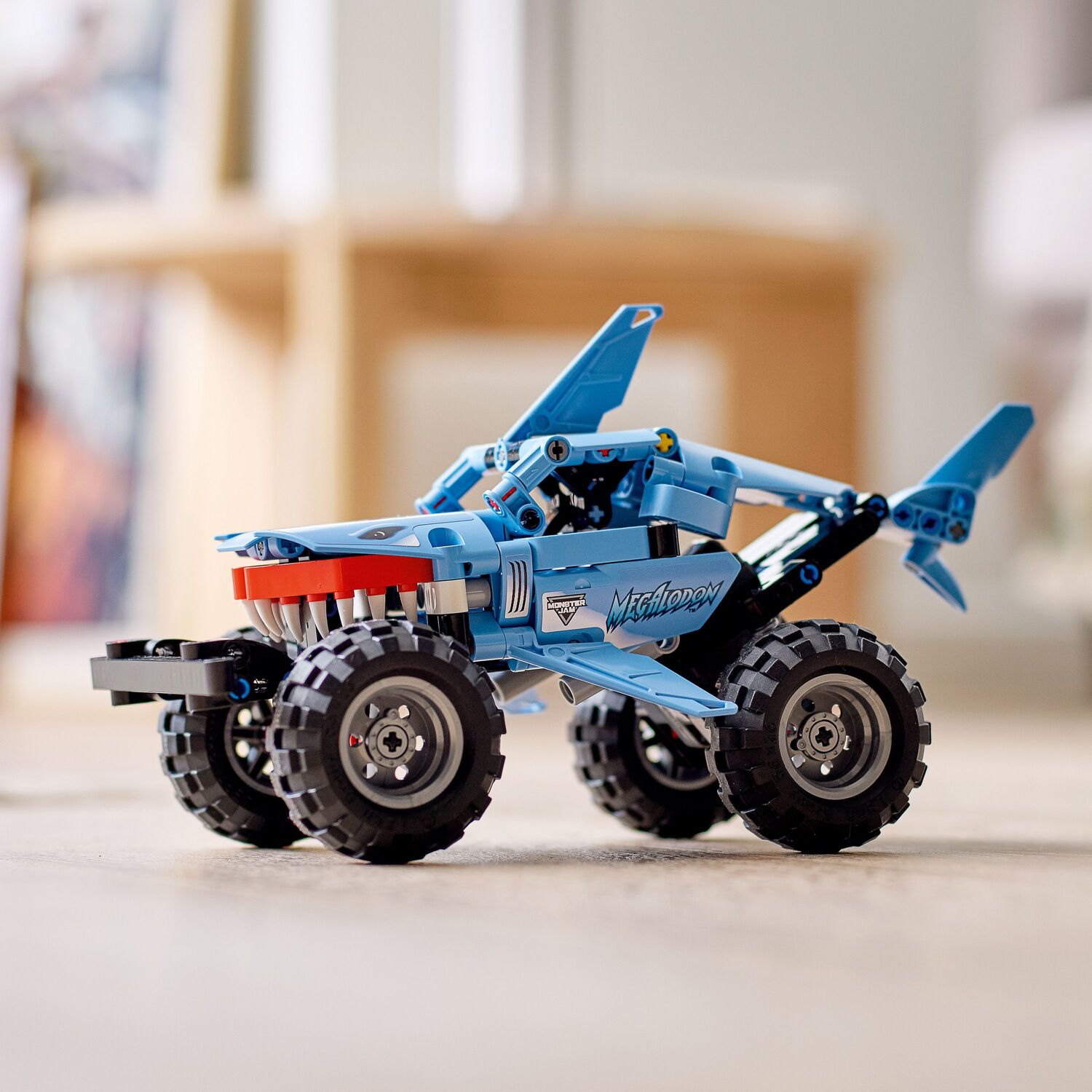 LEGO Technic Monster Jam™ Megalodon™ 42134 - LEGO, LEGO Technic