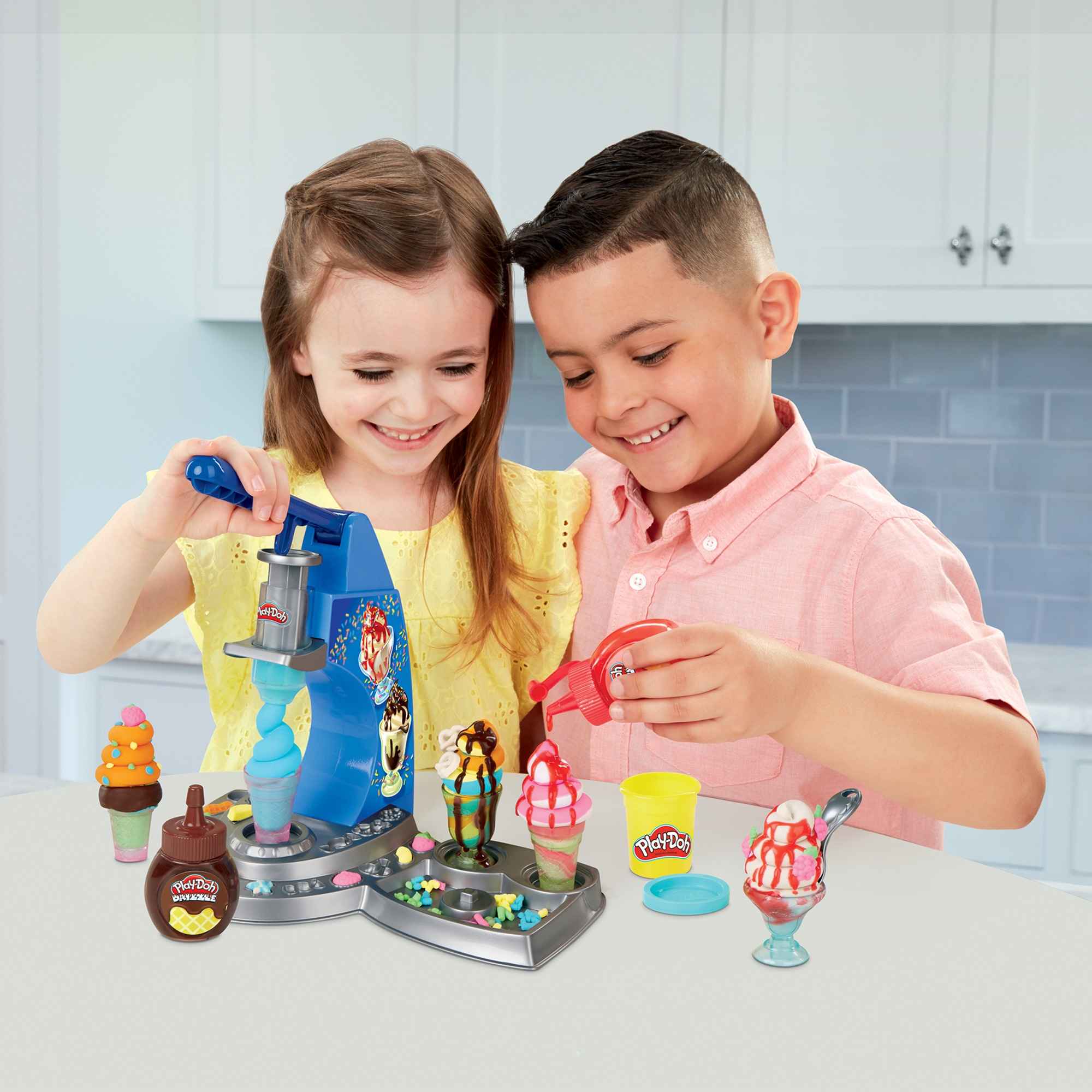 Play-Doh Kitchen Creations Drizzy Ice Cream Playset E66885L21 - Play-Doh