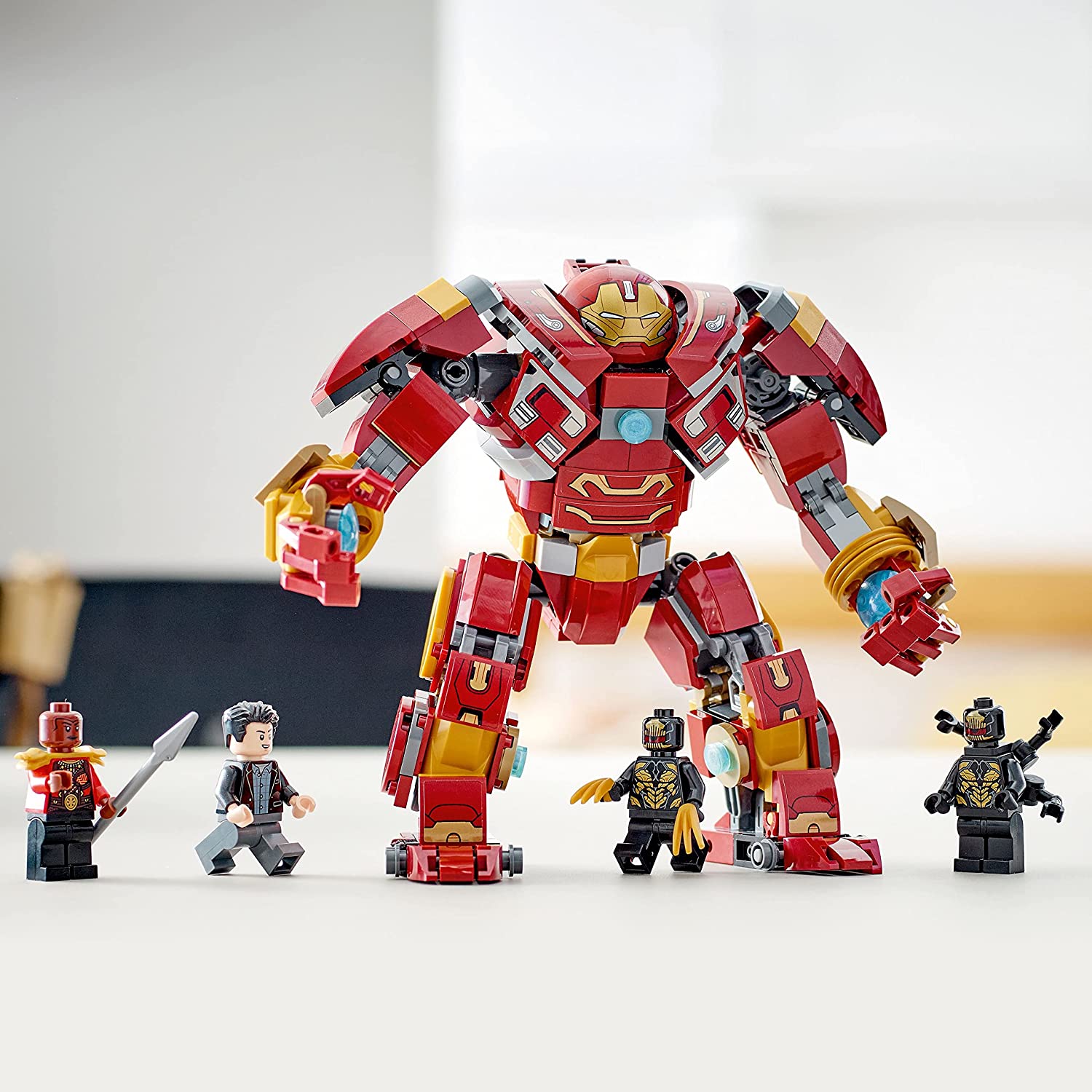 LEGO Super Heroes The Hulkbuster: The Battle of Wakanda 76247 - LEGO, LEGO Super Heroes