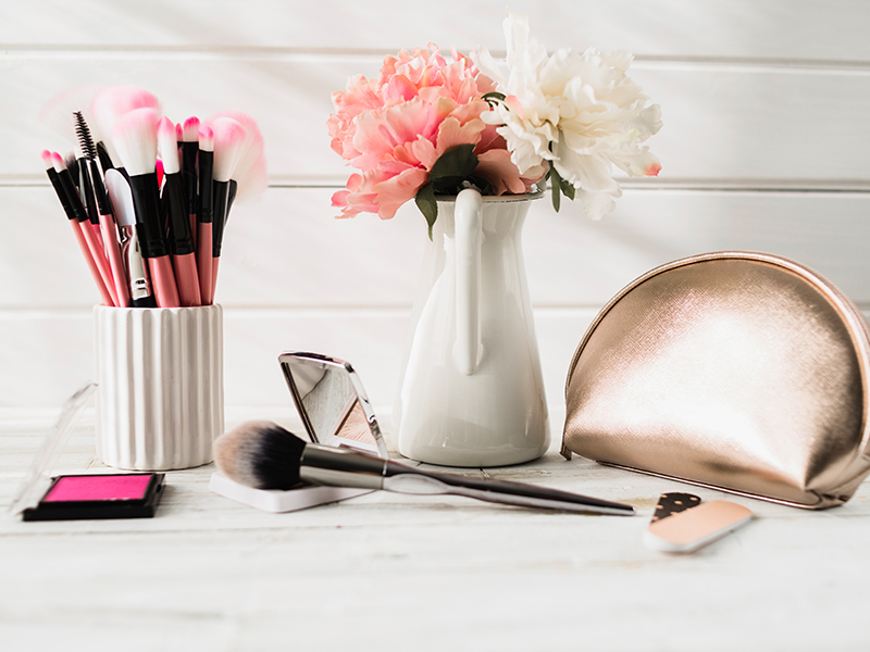 Quiz: Name All These Makeup Tools &amp; Claim The Title Of A Beauty Expert -  The Channel 46