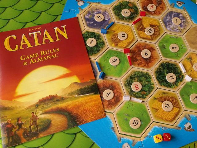 25 Popular Board Games To Make Best Of Your Family Time