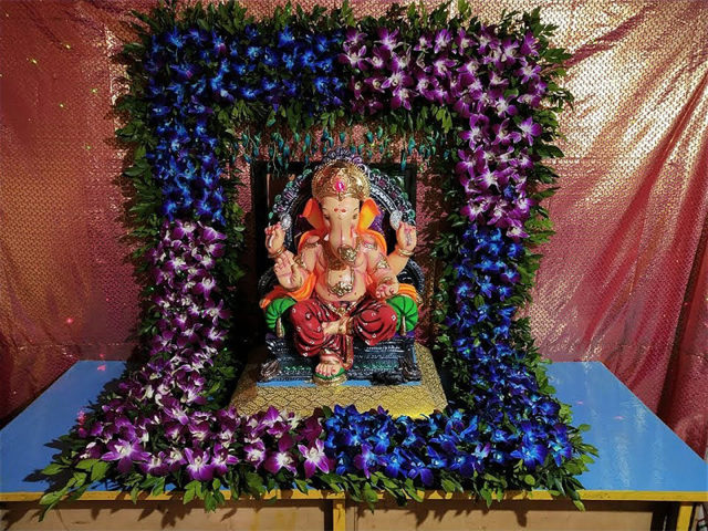 10 DIY Ganpati Decoration Ideas For Mandap & Backdrop - The Channel 46