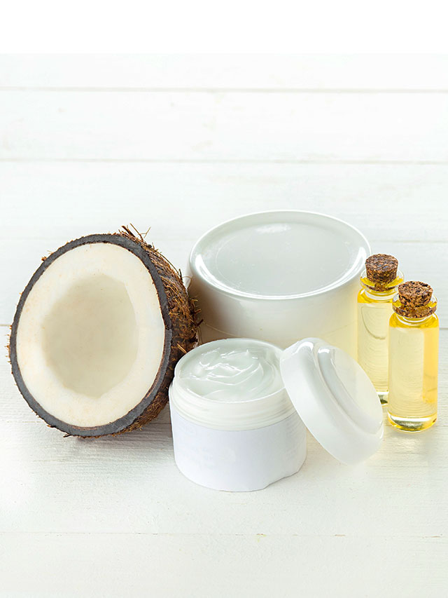 25 DIY Beauty Recipes Using Coconut Oil For Your Skin Concerns