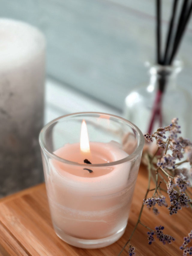 10 Desi Brands That Offer Candles In Tempting Scents