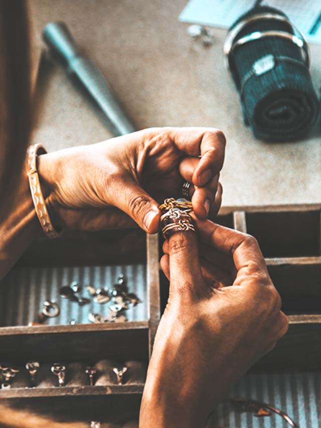 10 Step Guide To Starting A Jewellery Business From Home