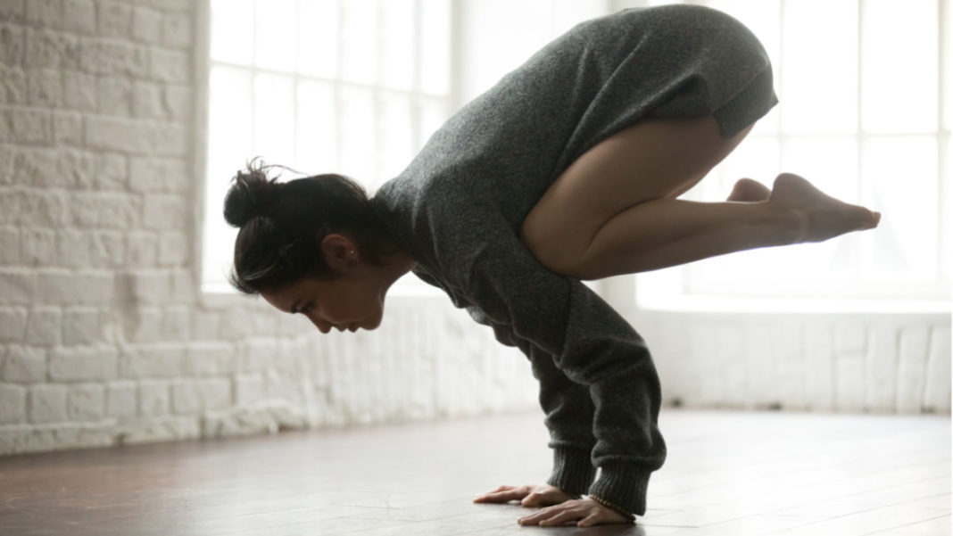 7 Yoga Asanas To Get Toned Arms You Can Do Ghar Pe Hi