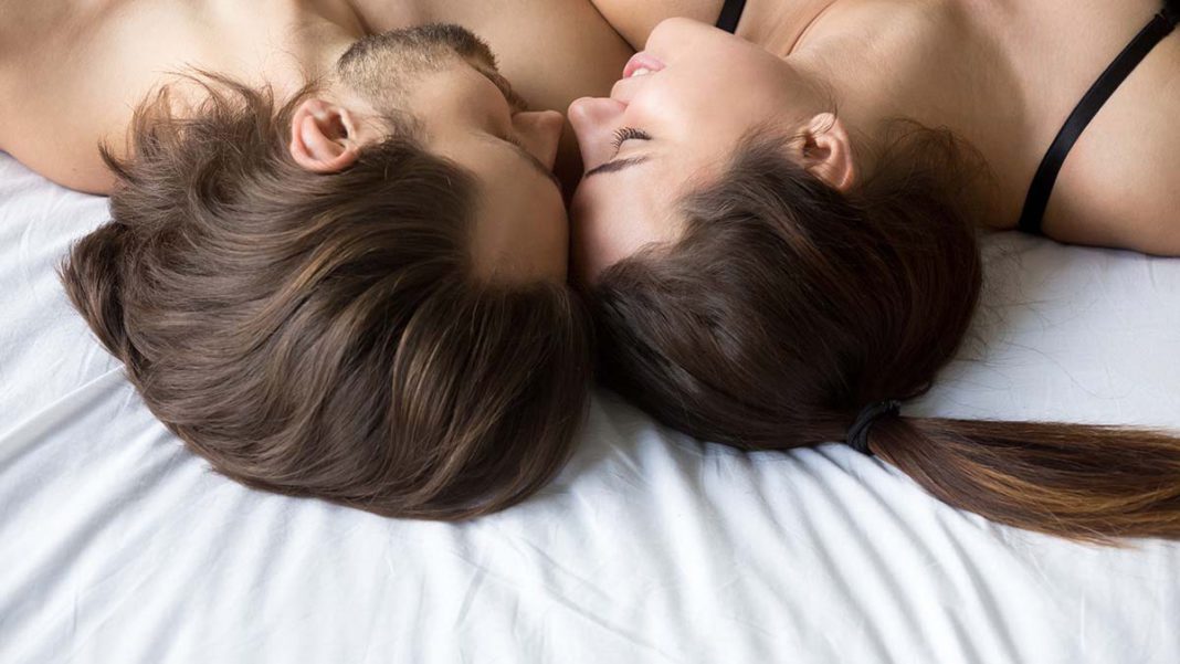 10 Rasile Foreplay Techniques To Spice Up Your Sex Life (& 8 Tips To Reach Fantasyland)