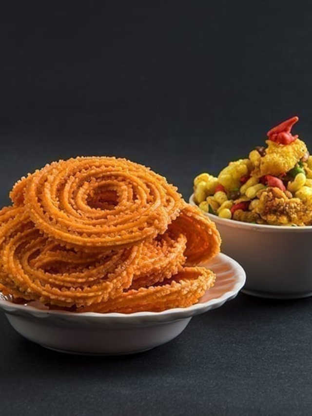 10 Healthy Indian Snacks To Enjoy This Monsoon Season