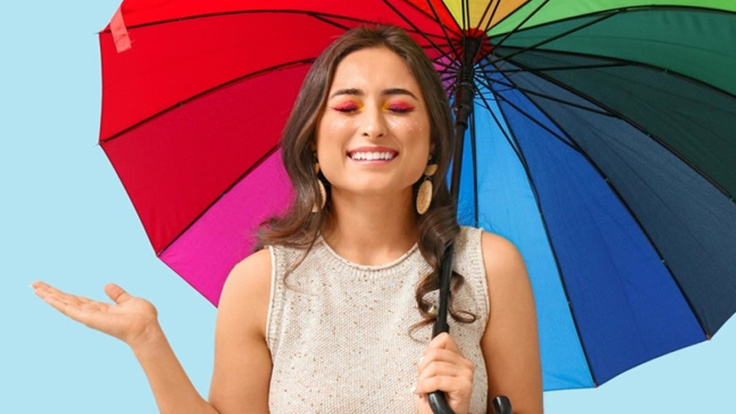 6 Hacks for Long-Lasting Makeup During Baarish Ka Season