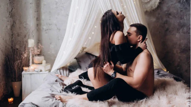 7 Fun Sex Positions For Adventurous Couples For A Rangeen Sex Life