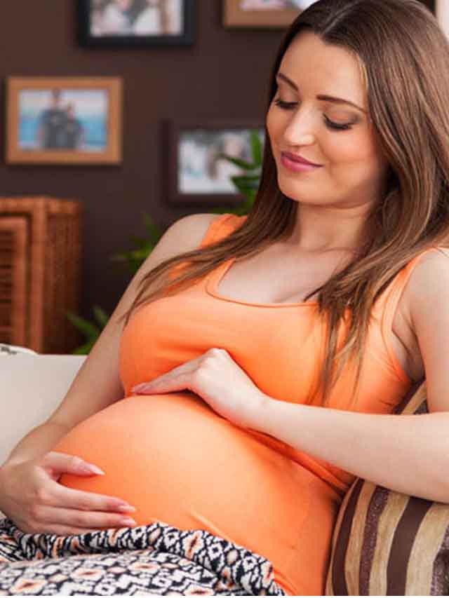 11 Common Symptoms In The First Month Of Pregnancy, Baby Development Aur Bahut Kuchh