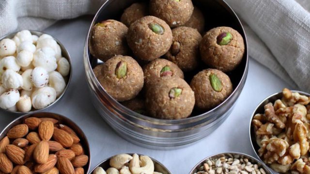 2 Recipes For Vrat Ka Khana, Navratri Fasting Rituals & A Lot More