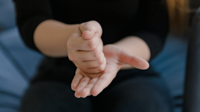 Expert Talk: 7 Basic Sign Languages That Everyone Must Know