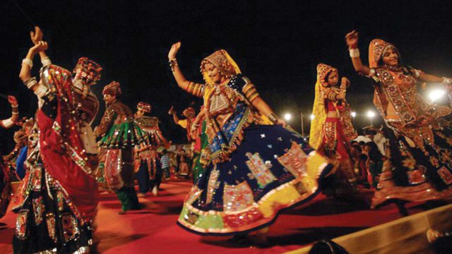 Significance Of The 9 Colours & Days Of Navratri Aur Bahut Kuchh