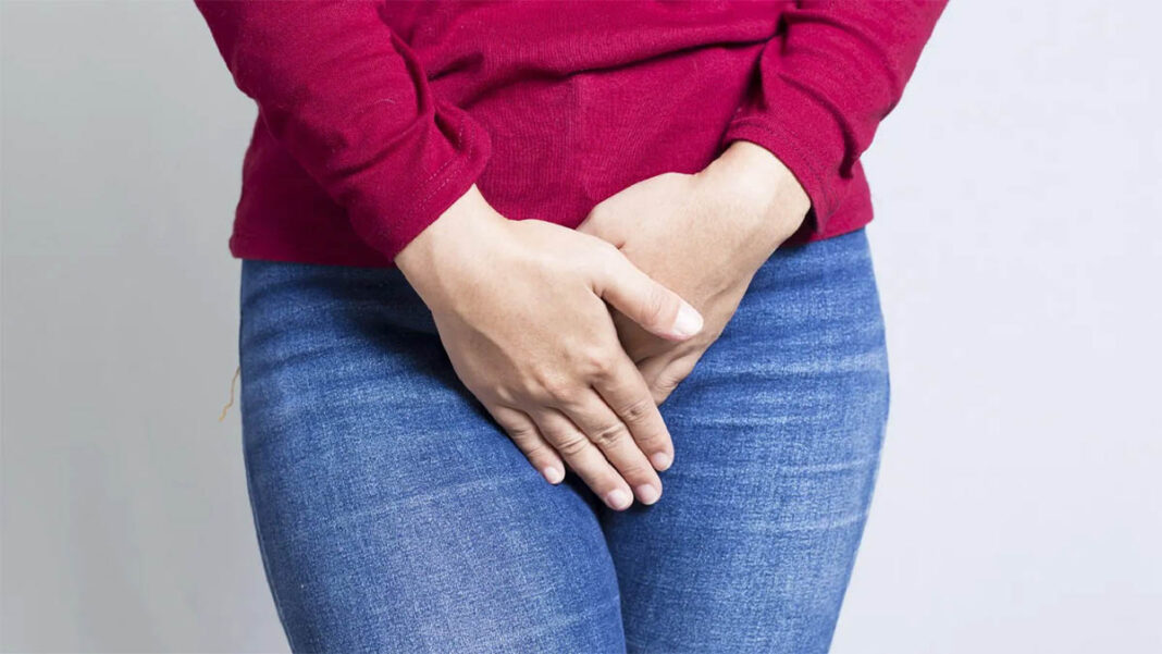 4 Types of Vaginal Infections & Their Causes, Symptoms, Treatment, & Preventive Tips