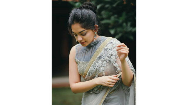 30 Fascinating Blouse Styles & Designs To Nail Your Saree Look