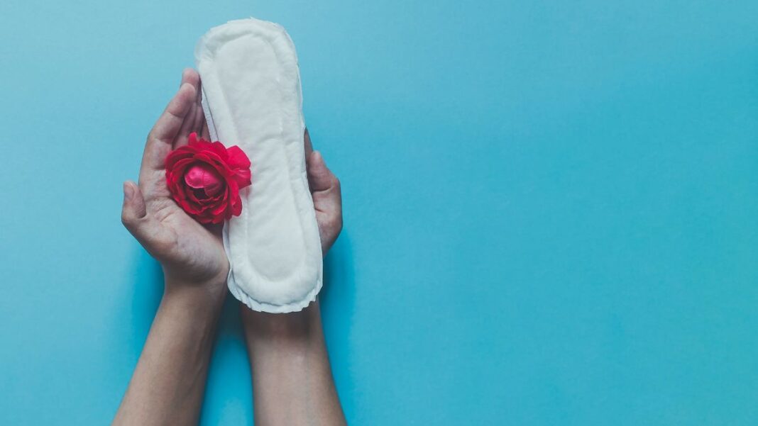 Expert Talk: Heavy Bleeding During Periods? A Doctor Explains Why This Happens & What You Need To Do Next 