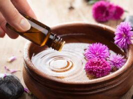 10 Essential Oils For Some Of Women's Most Common Health Problems